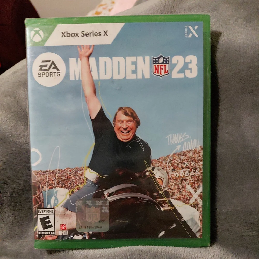 MADDEN NFL 23 - Microsoft Xbox Series X|S New Sealed